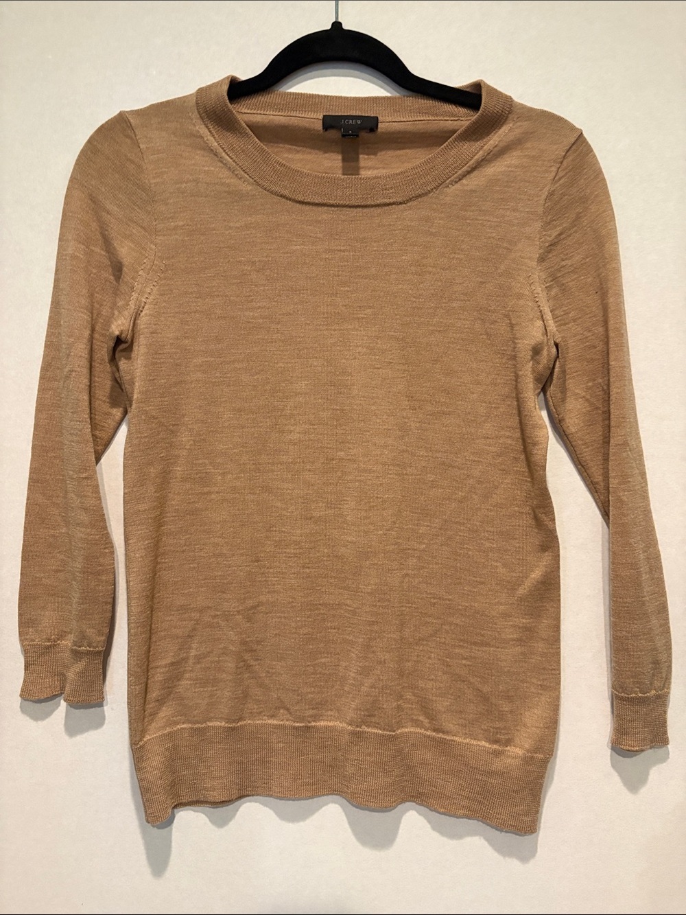 J. Crew - Women's Tippi Crewneck sweater, merino wool pullover. Camel. Small